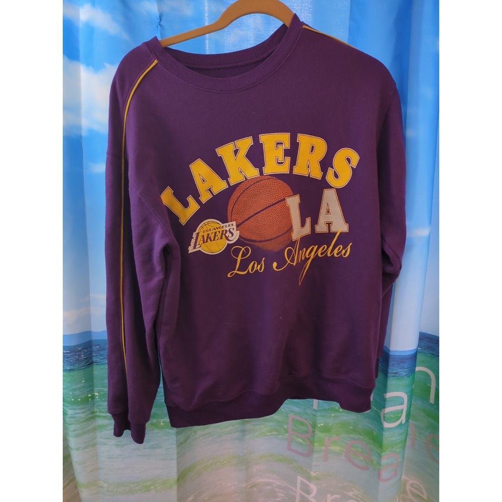 NBA Purple Los Angeles Lakers Light Pullover Crew Neck Sweater size medium A66